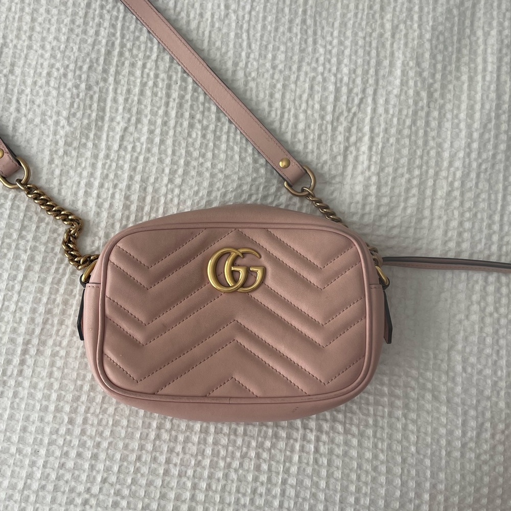 AUTHENTIC Gucci Marmont Camera Bag